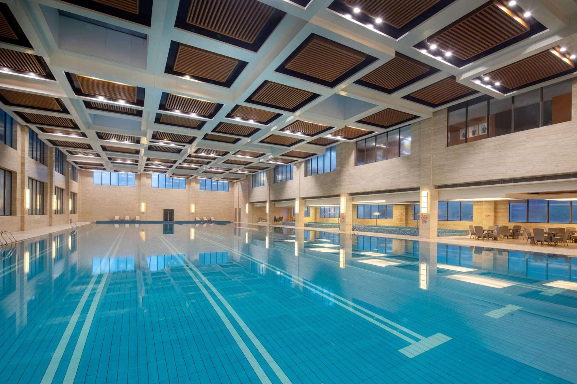 Wyndham Xinyang Downtown Hotel Luaran gambar